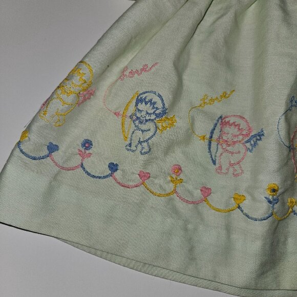 VTG Pale Green Dress Baby Girl 6 Months Embroidered Angels Cupid Valentine's Day - Picture 2 of 11